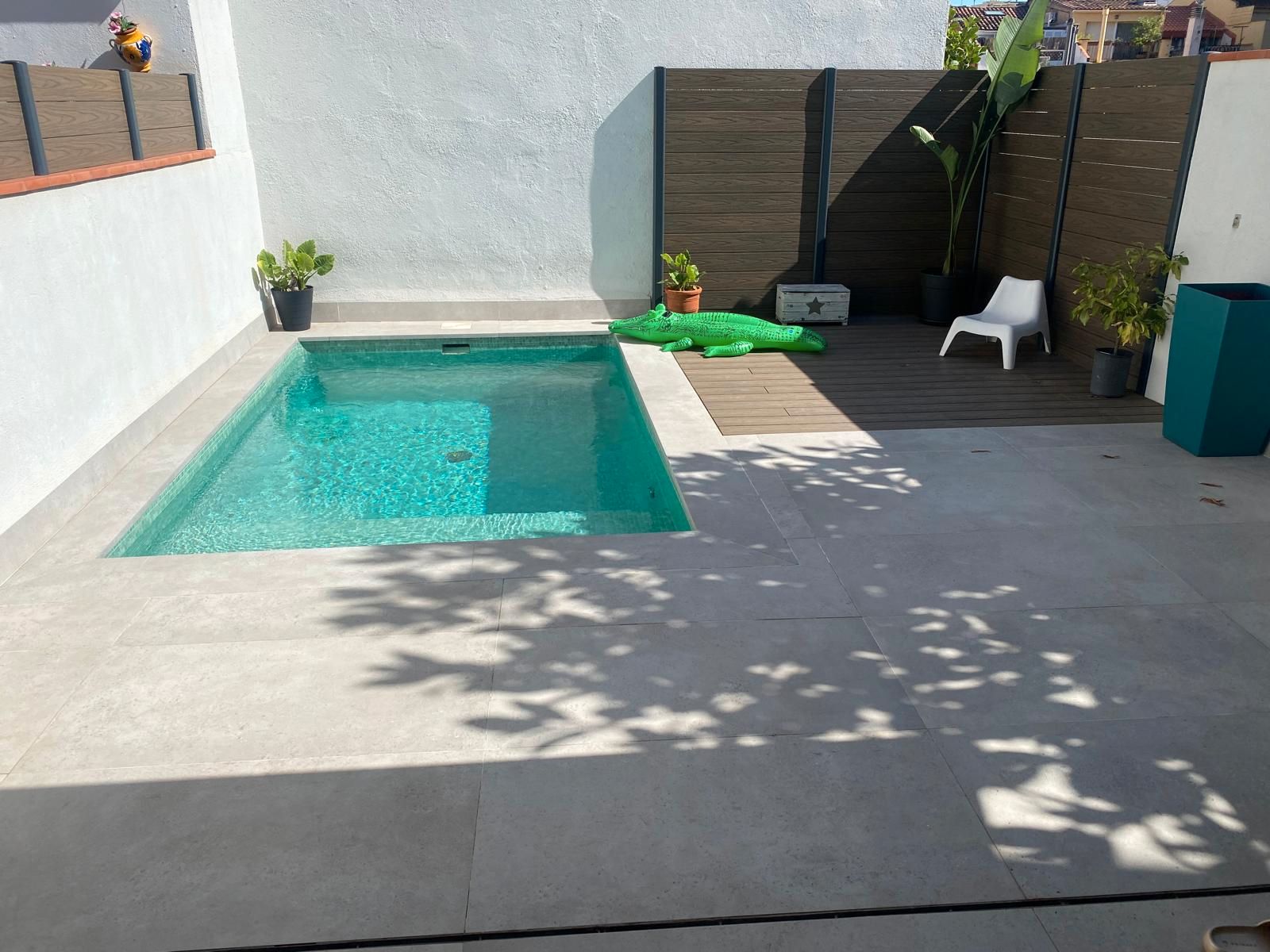 Piscina de Casa o xalet en venda en Sabadell amb Aire condicionat, Calefacció i Jardí privat