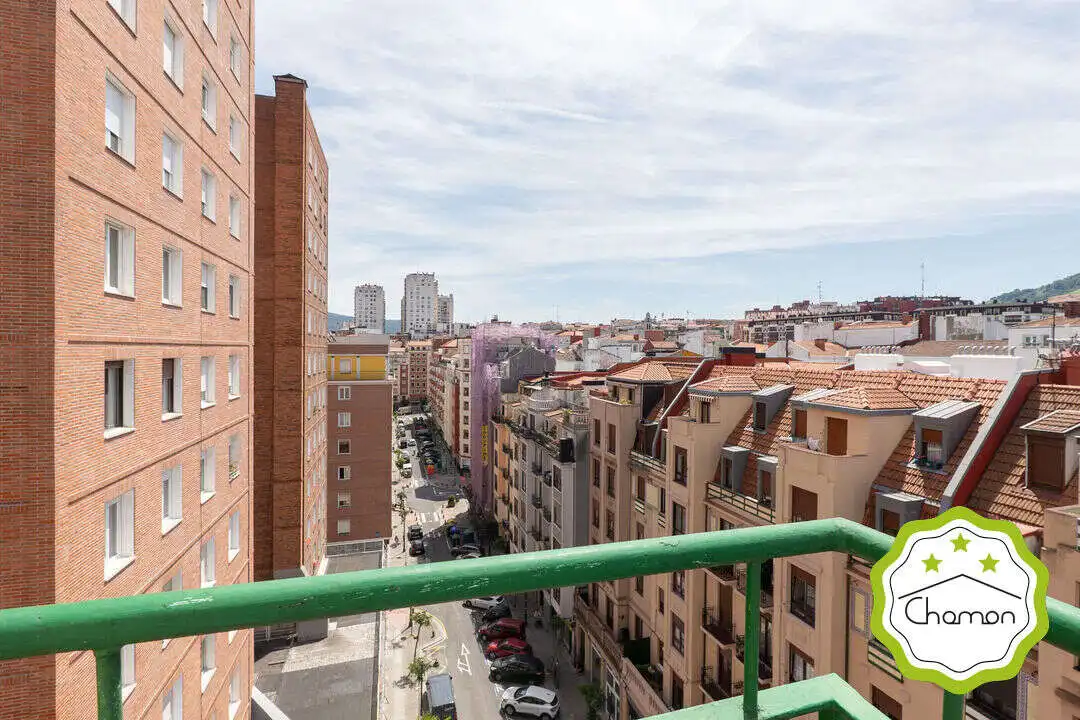 Exterior view of Flat for sale in Bilbao   with Heating and Balcony