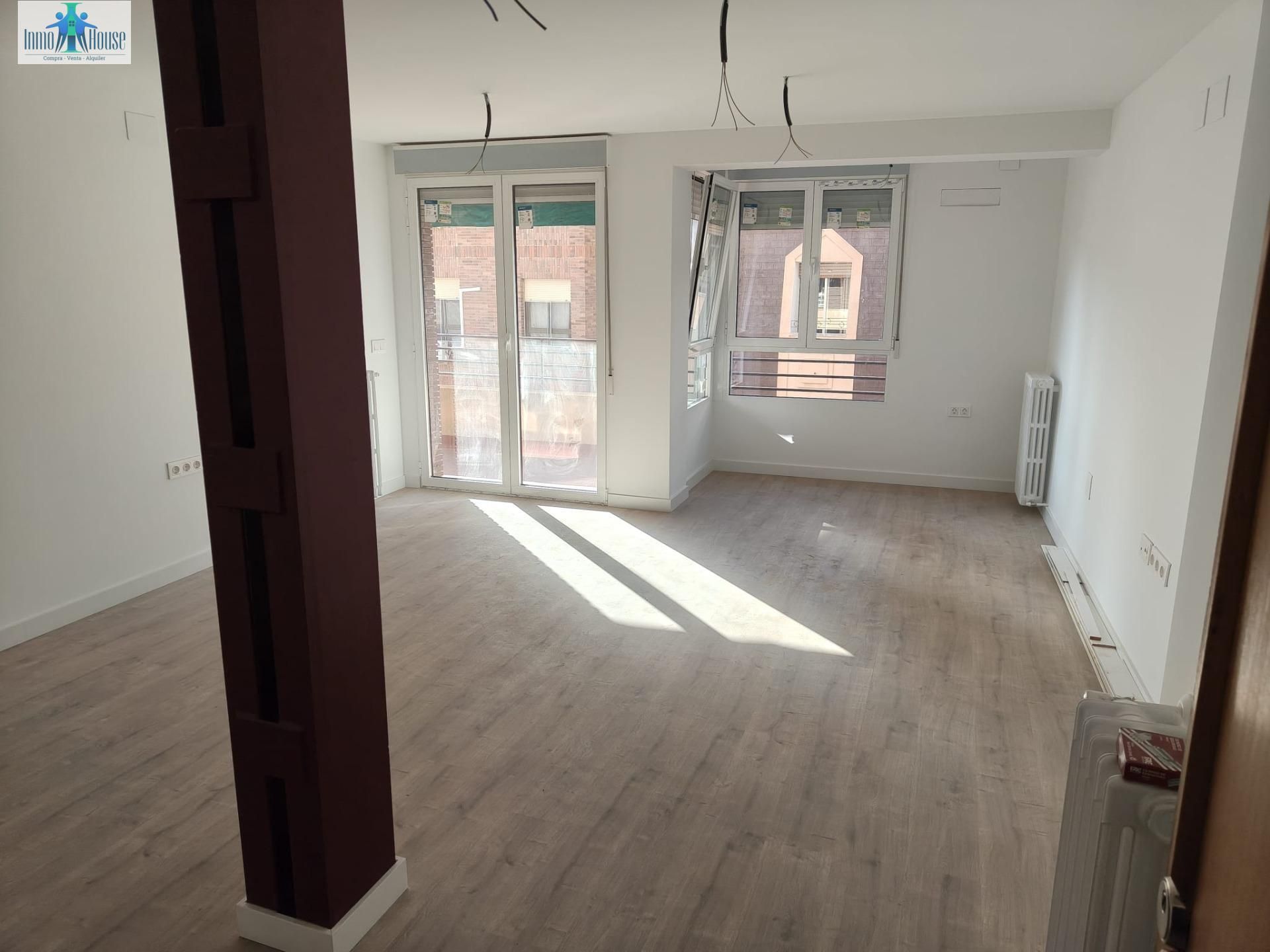 Bedroom of Flat for sale in  Albacete Capital  with Air Conditioner, Heating and Terrace