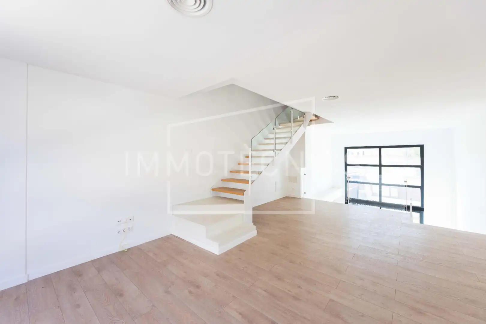 Adosado con jardín en venta en Carrer TURO DE L'HOME, imagen 37