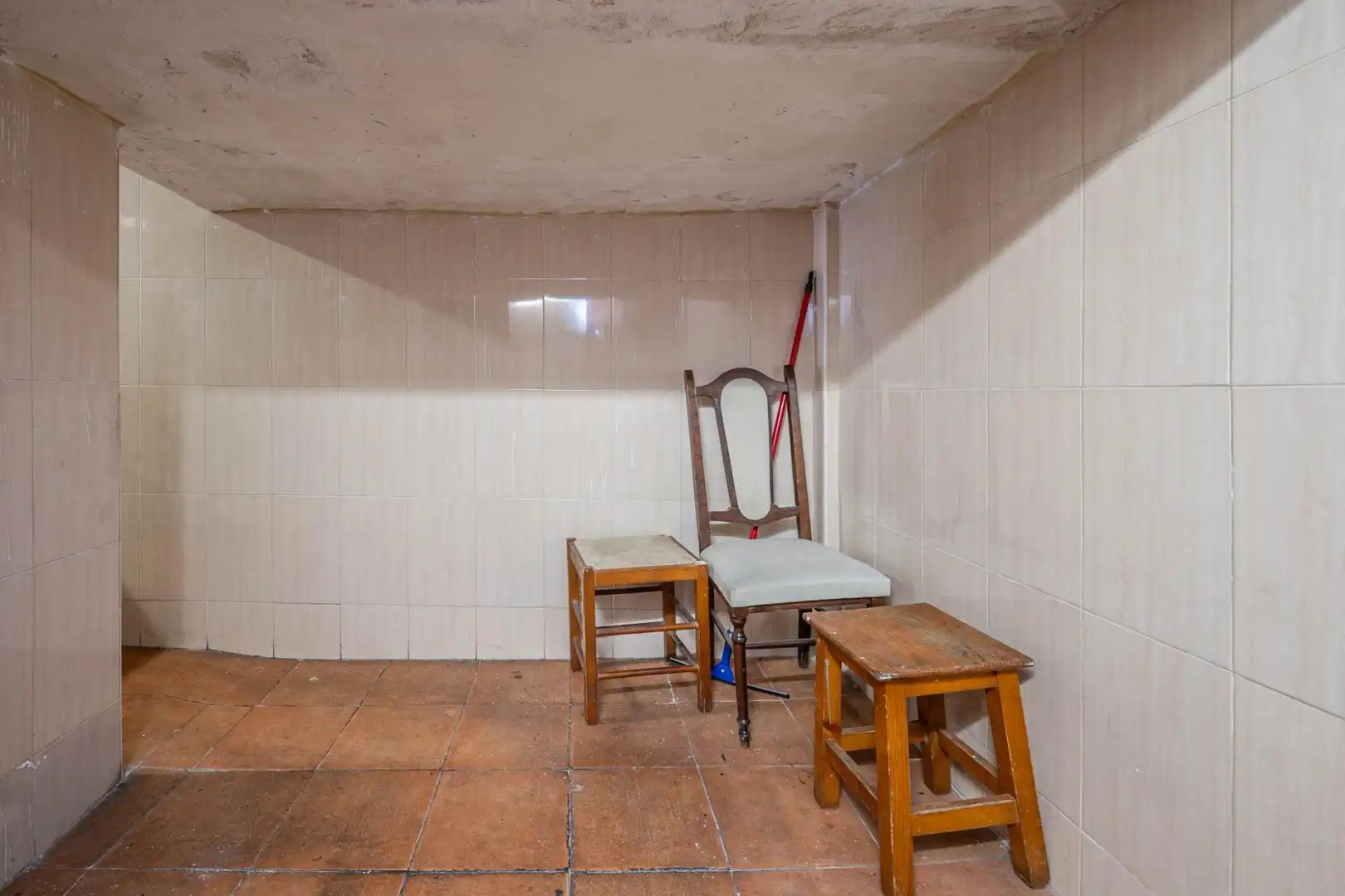 Geschaftsraum zum Verkauf in Granada