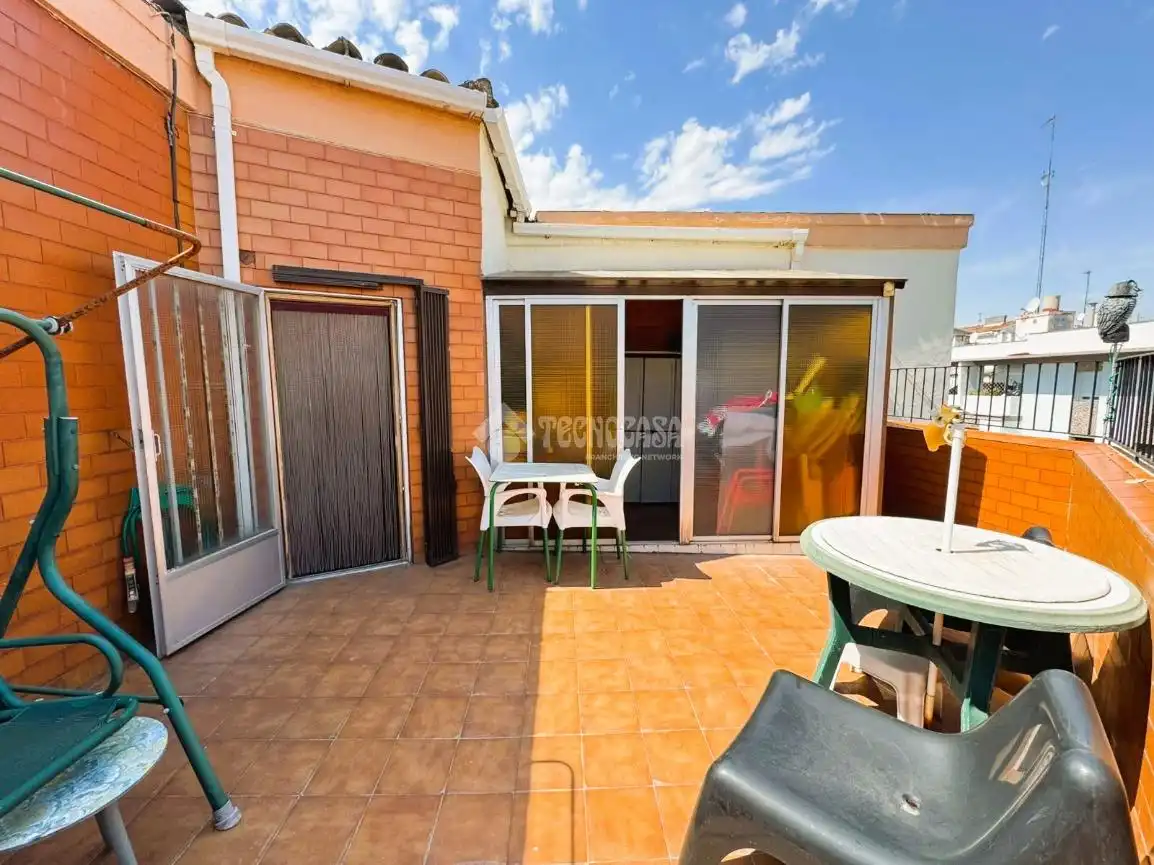 Terraza de Piso en venta en Zaragoza con Calefacción y Parquet