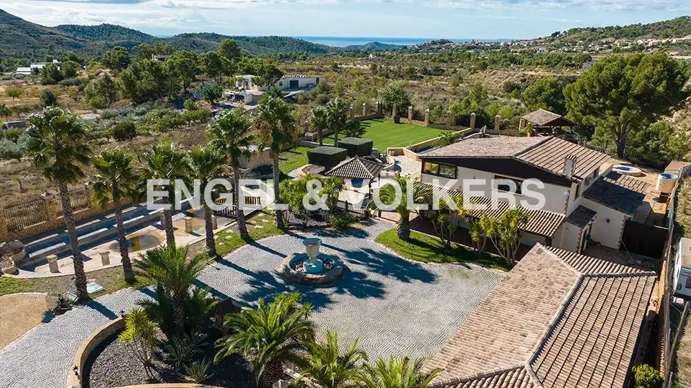Exterior view of Houses for sale in Aigües  with Air Conditioner, Private garden and Terrace