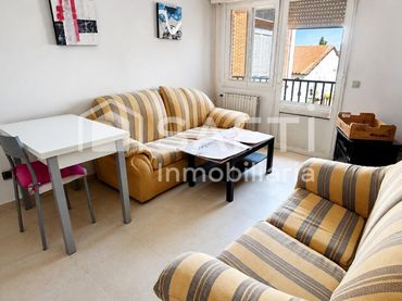 Appartamento con balcone in vendita a Calzada de Valdunciel