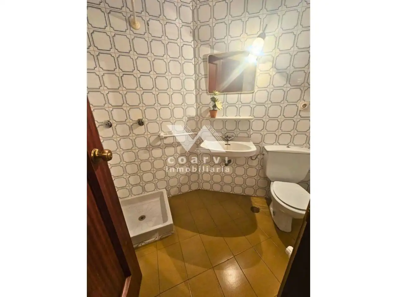 Badezimmer von Wohnung zum Verkauf in Ourense Capital  mit Heizung, Parkett und Abstellraum