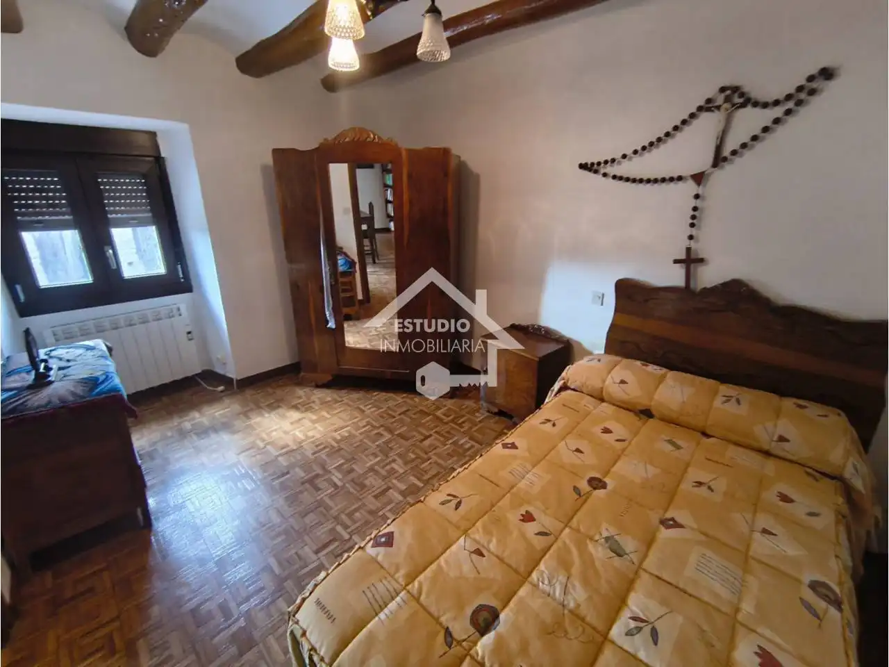 Sala de estar de Casa o chalet en venta en Torres del Río con Calefacción y Amueblado