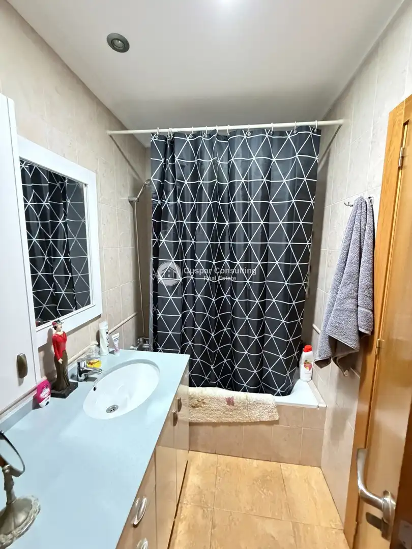 Baño de Casa adosada en venta en San Pedro del Pinatar con Aire acondicionado, Calefacción y Terraza