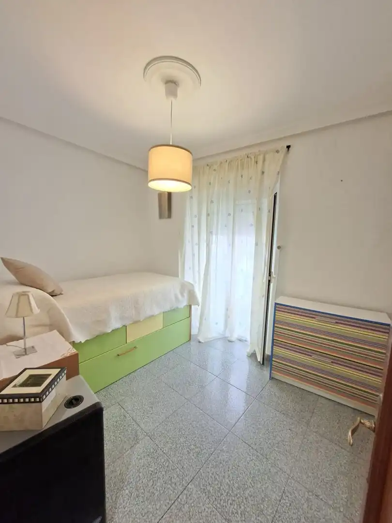 Habitación de Piso en venta en Badajoz con Aire acondicionado y Calefacción