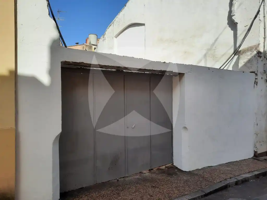Terreny residencial en venda a Luis de Morales