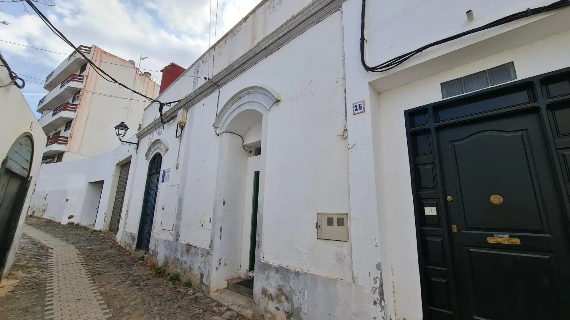 Vista exterior de Local en venta en Telde