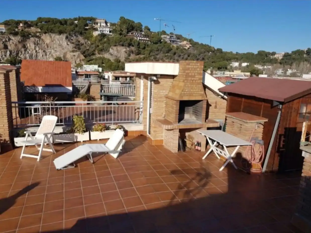 Terrasse von Wohnung zum Verkauf in Castelldefels mit Klimaanlage, Terrasse und Balkon