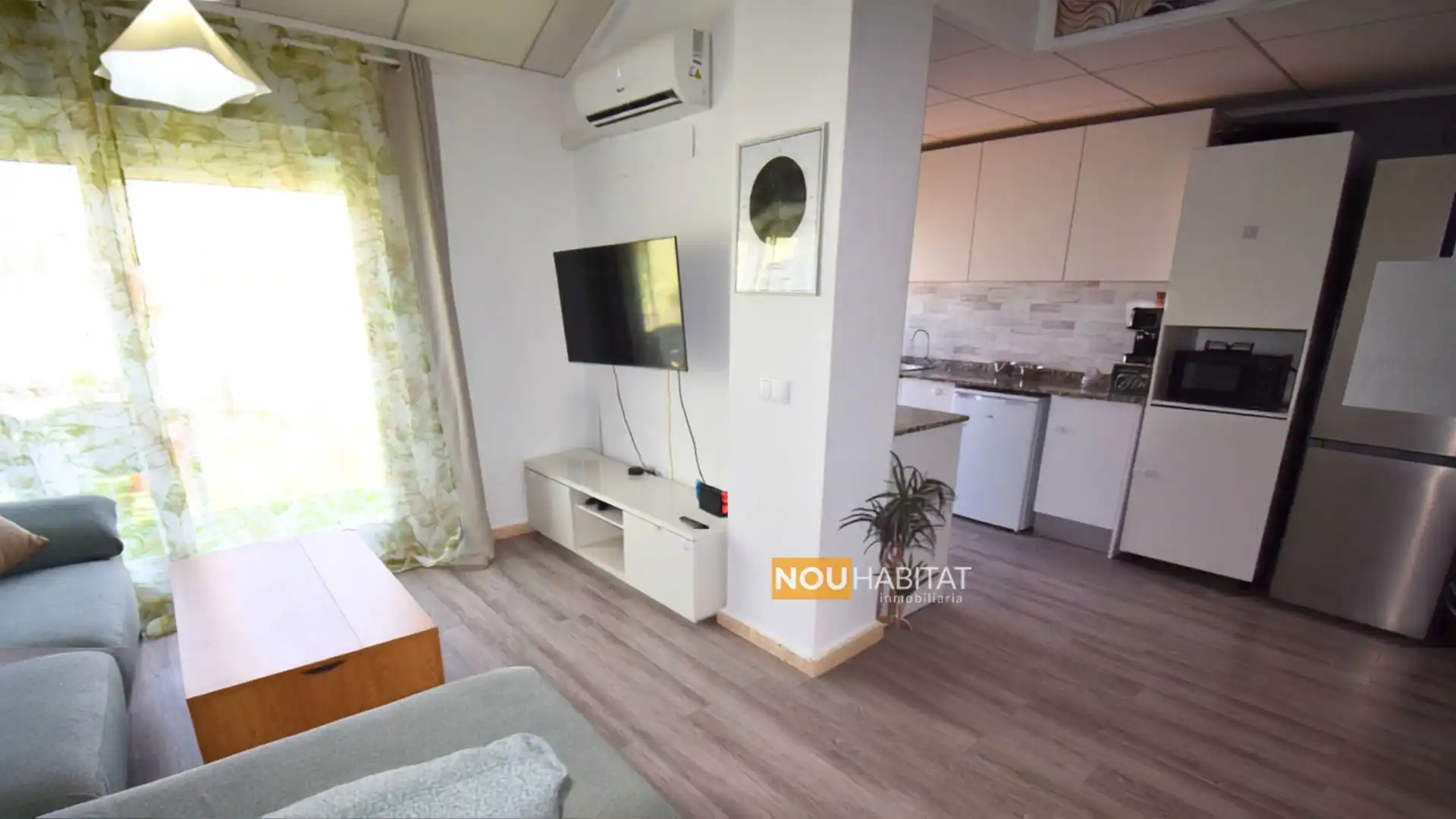Sala de estar de Ático en venta en Montroi / Montroy con Aire acondicionado y Terraza