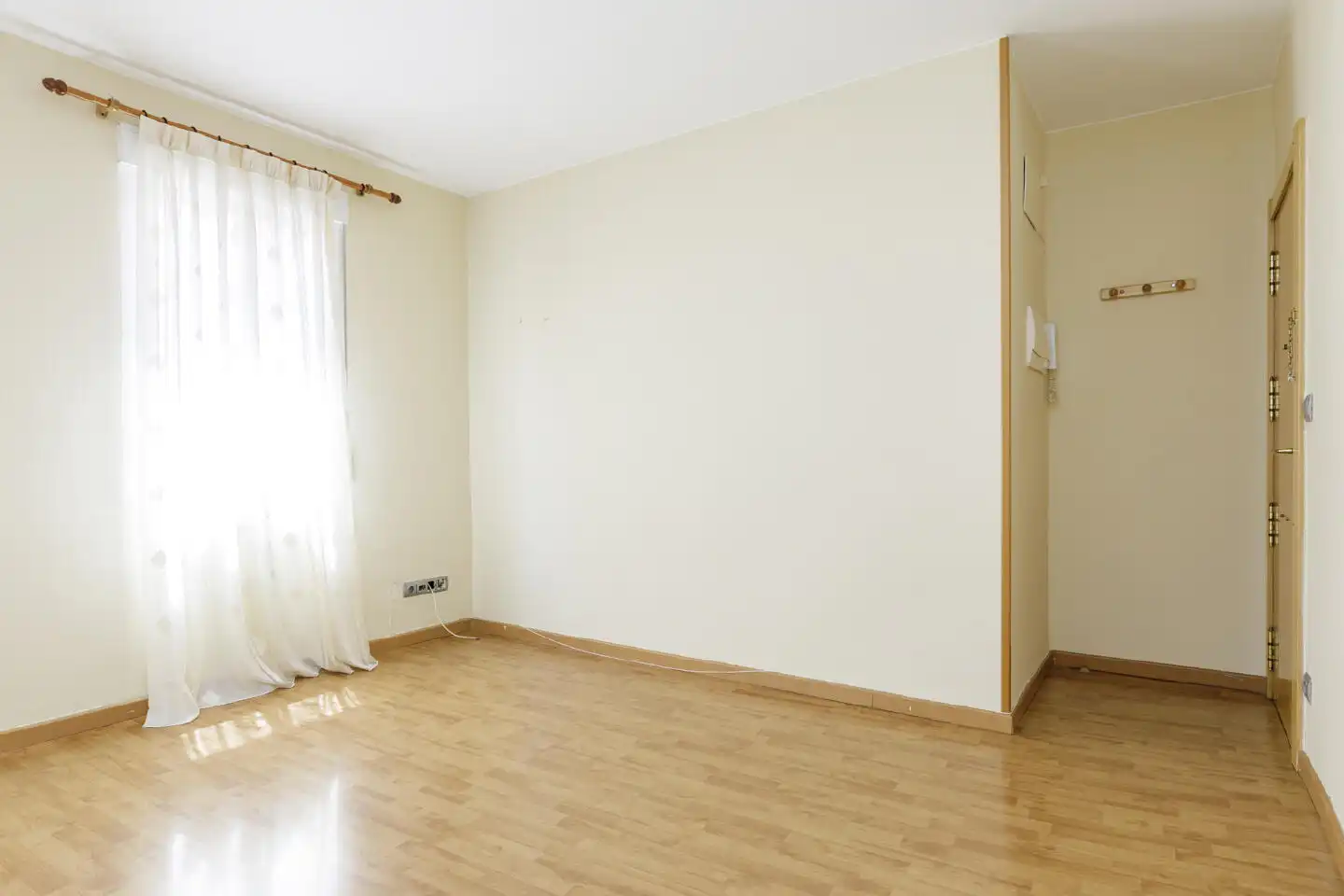 Habitación de Piso en venta en Zaragoza