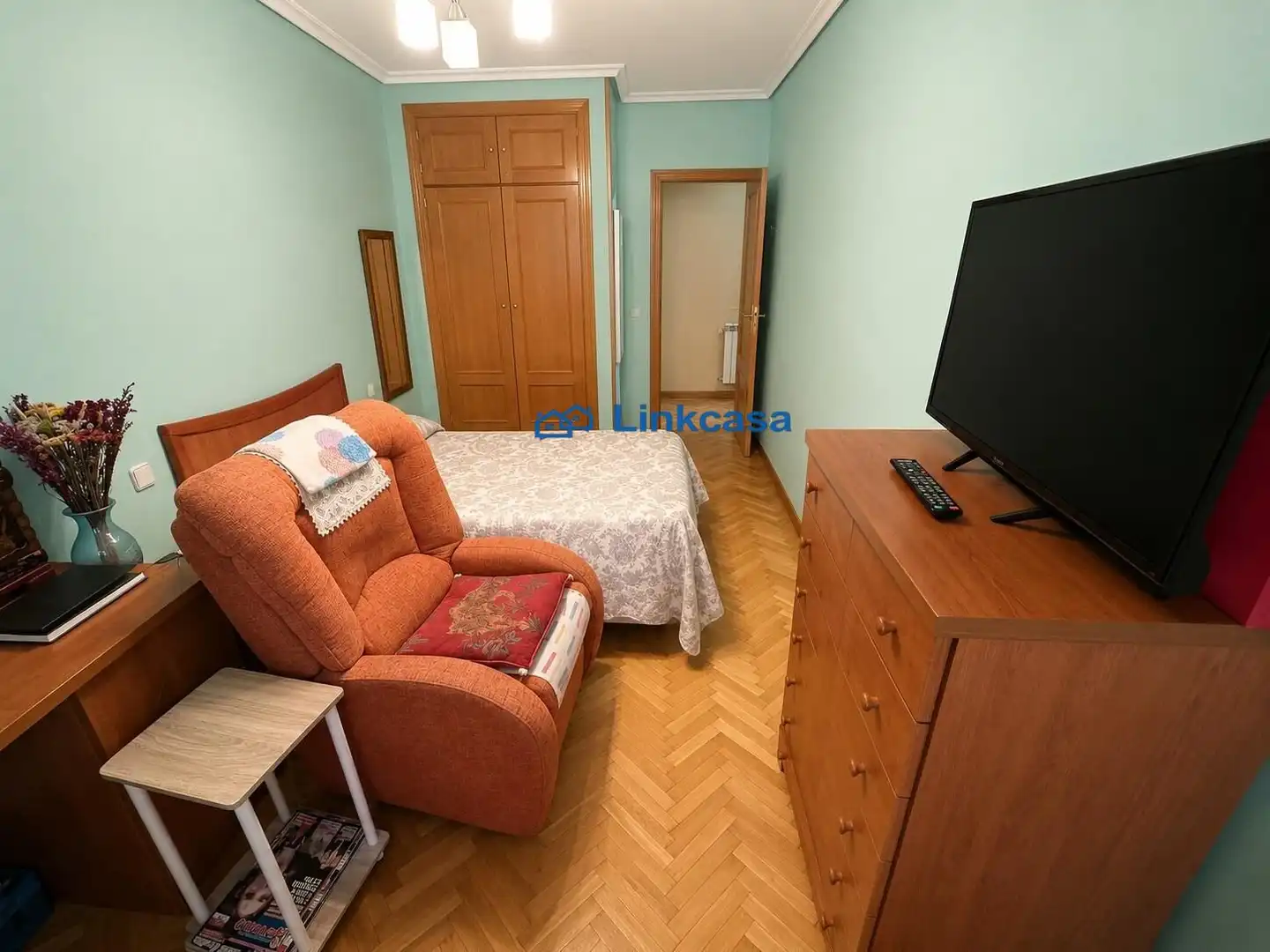 Flat with lift for sale in Calle Calle Peña Ubiña, imagen 7