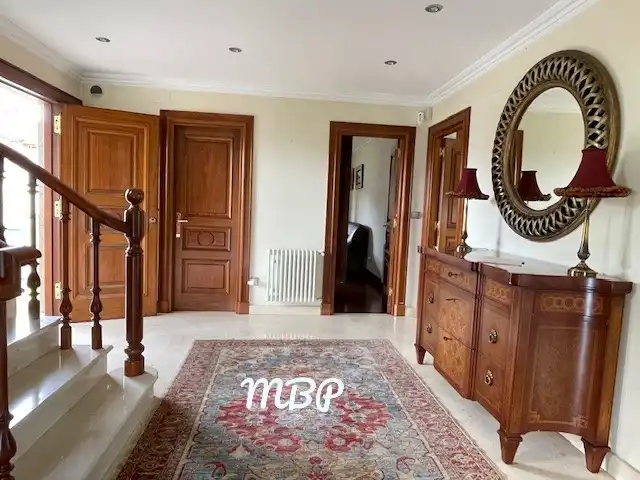 Casa o xalet en venda en Pontevedra Capital  amb Moblat