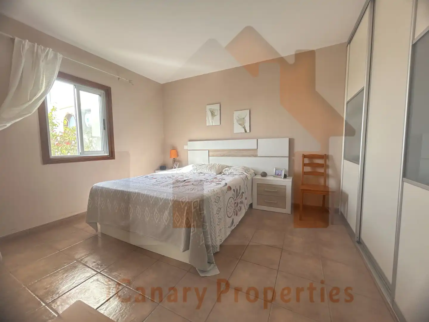 Schlafzimmer von Wohnungen zur Miete in San Bartolomé de Tirajana mit Klimaanlage, Terrasse und Möbliert