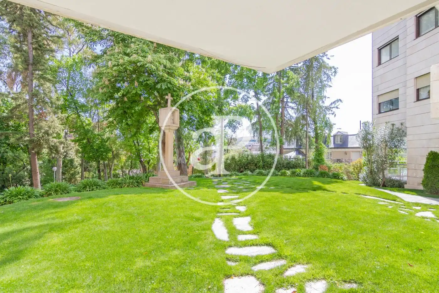 Jardín de Piso de alquiler en Madrid con Aire acondicionado, Calefacción y Jardín privado