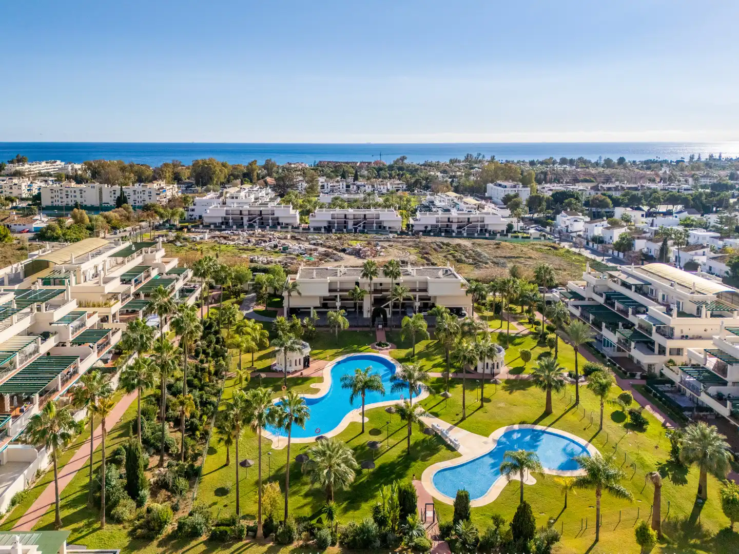 Apartament amb piscina en venda a Nueva Andalucía, imagen 6