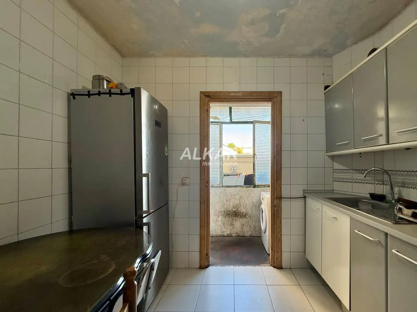 Kitchen of Flat for sale in Tudela  with Parquet flooring