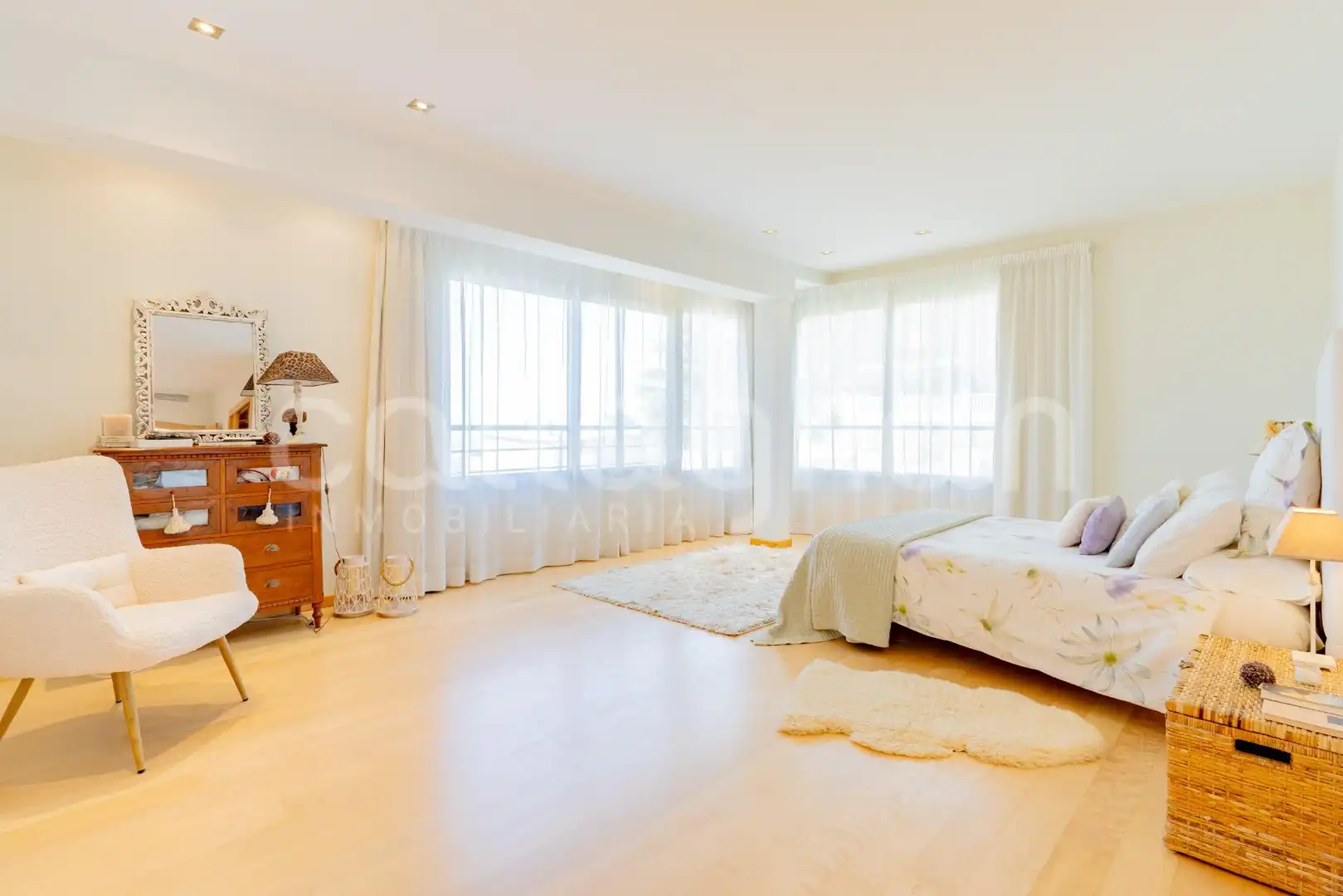 Habitación de Casa o chalet en venta en Chiva con Aire acondicionado, Calefacción y Jardín privado