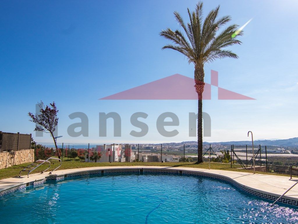 Piscina de Pis en venda en Vélez-Málaga amb Aire condicionat, Terrassa i Piscina