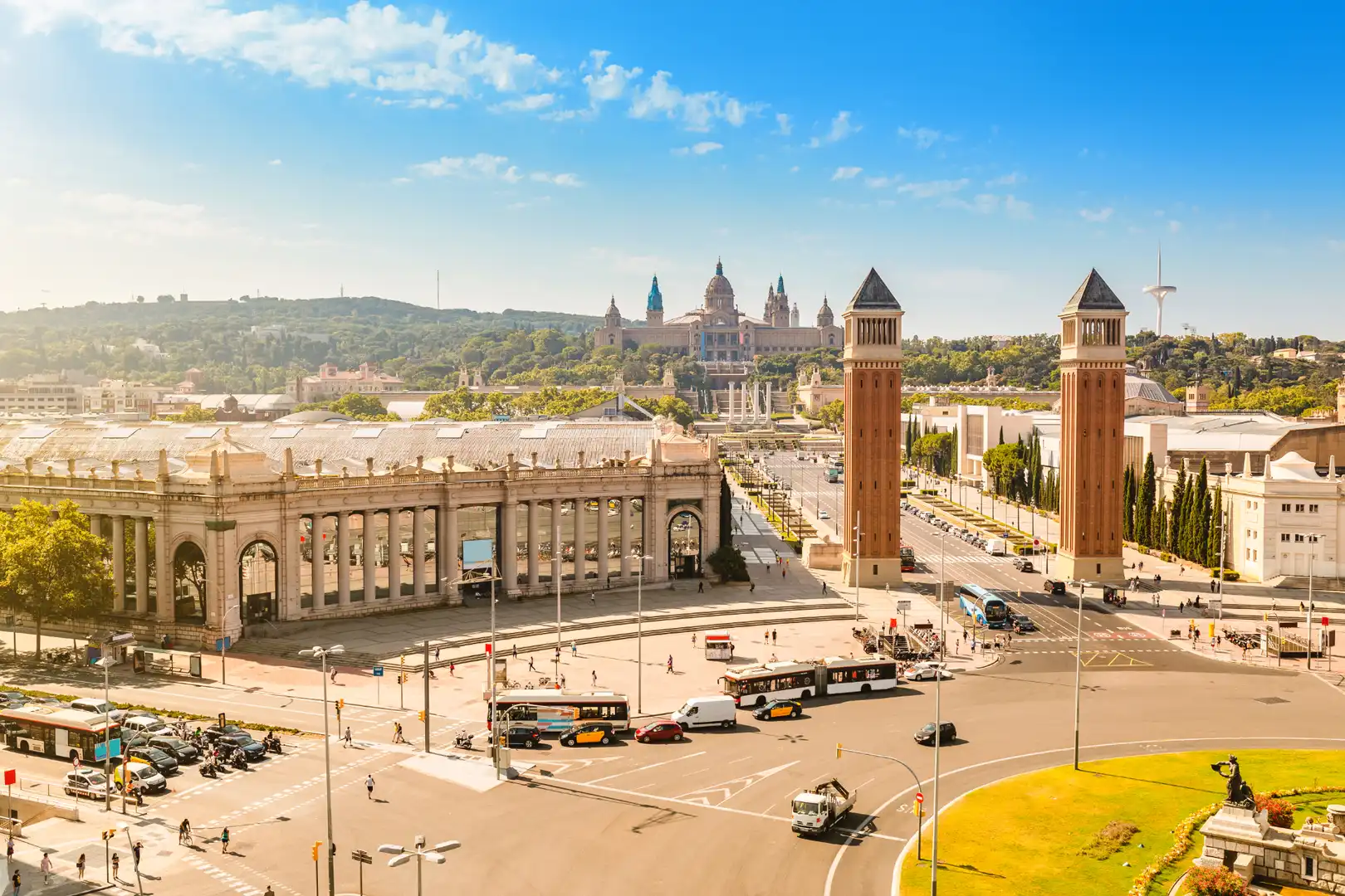 Vista exterior de Pis en venda en Barcelona amb Calefacció, Parquet i Forn