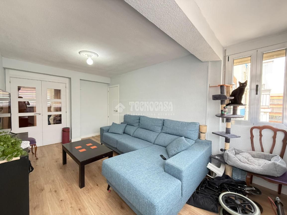 Living room of Flat for sale in Alcobendas  with Heating