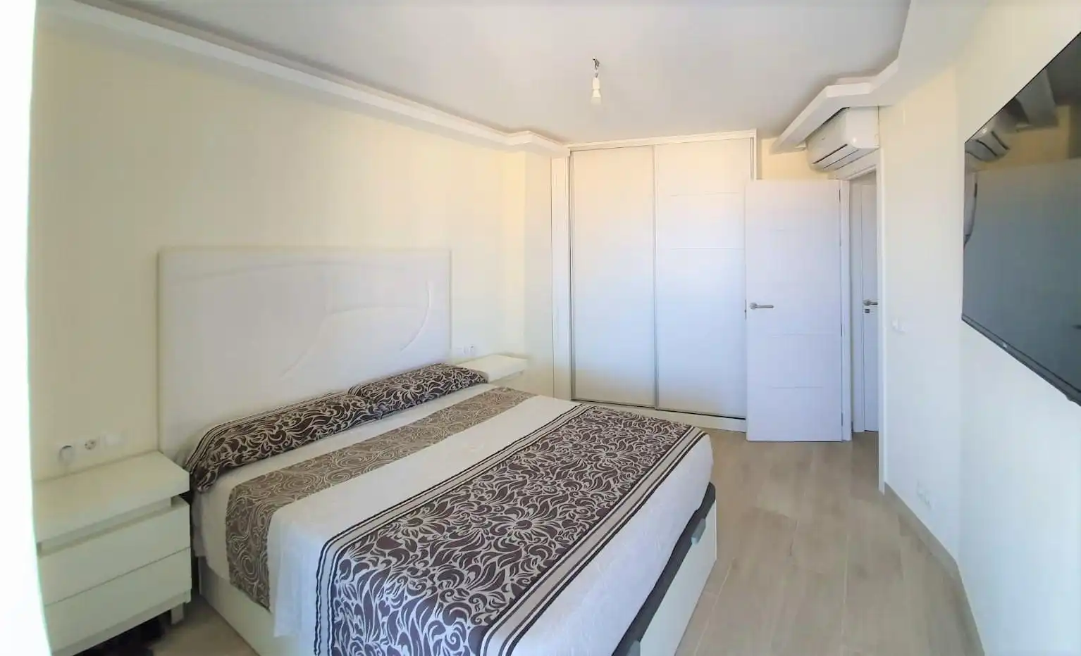 Schlafzimmer von Wohnung zur Miete in Torremolinos mit Klimaanlage, Heizung und Terrasse