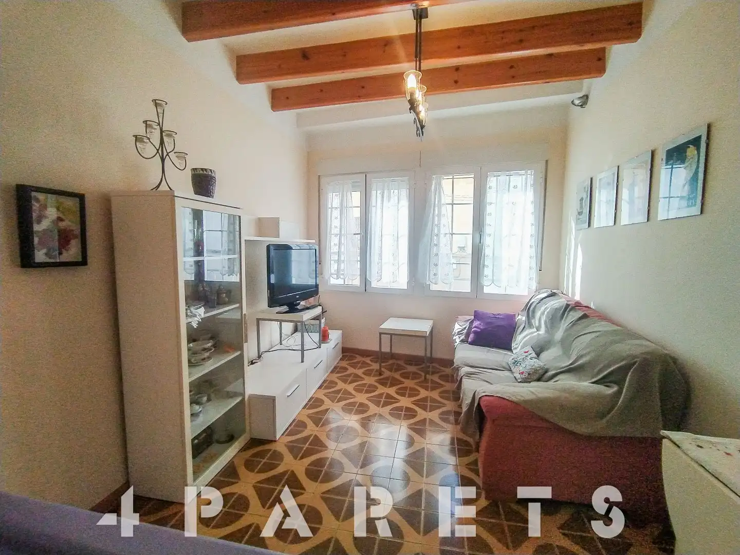 Sala de estar de Casa adosada en venta en Cervera del Maestre con Terraza, Trastero y Horno