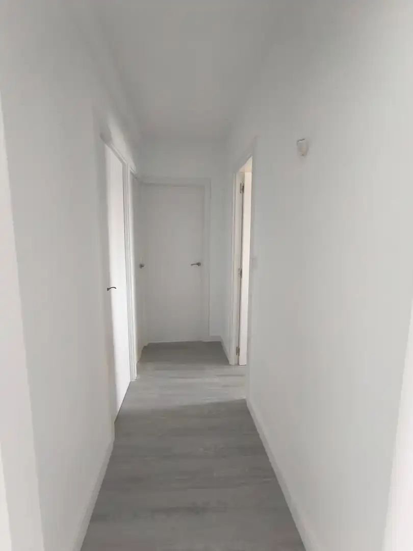 Piso en venta en Fuenlabrada con Terraza y Alarma