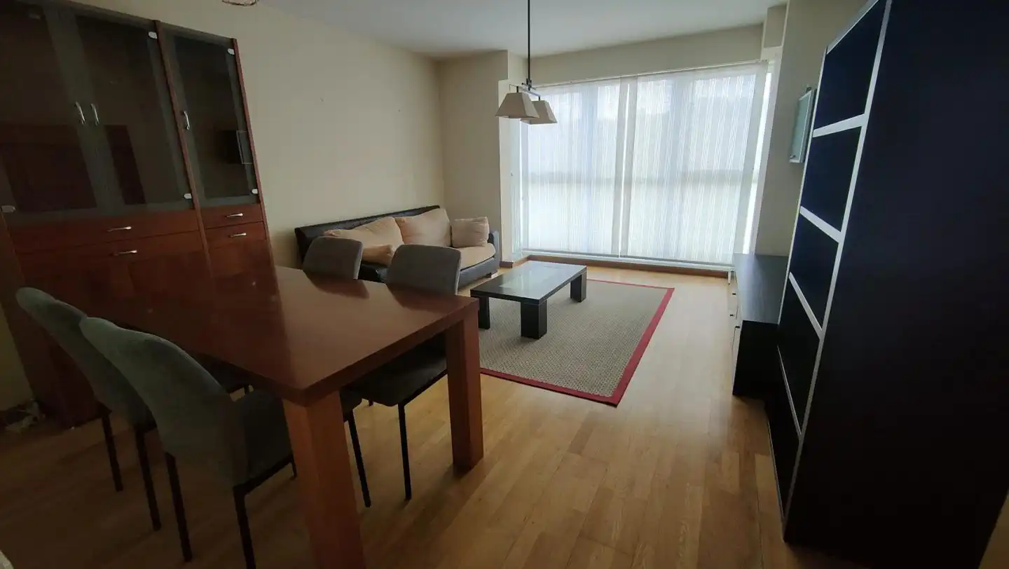 Sala de estar de Piso de alquiler en Santiago de Compostela  con Calefacción, Trastero y Amueblado
