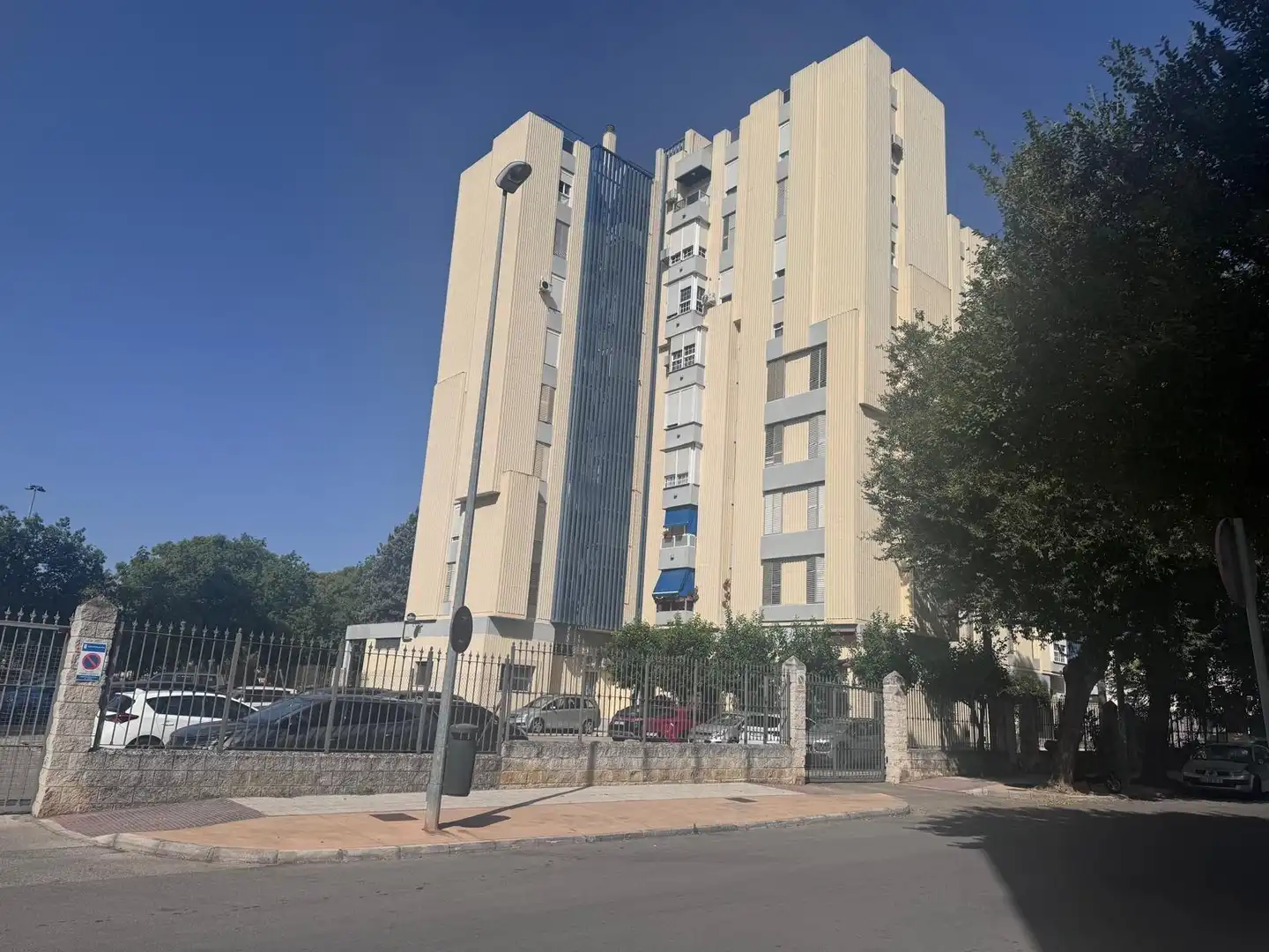 Außenansicht von Wohnung zur Miete in Jerez de la Frontera mit Terrasse und Möbliert