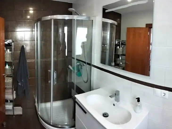 Casa aparellada en venda a avenida cadiz 50, imagen 13
