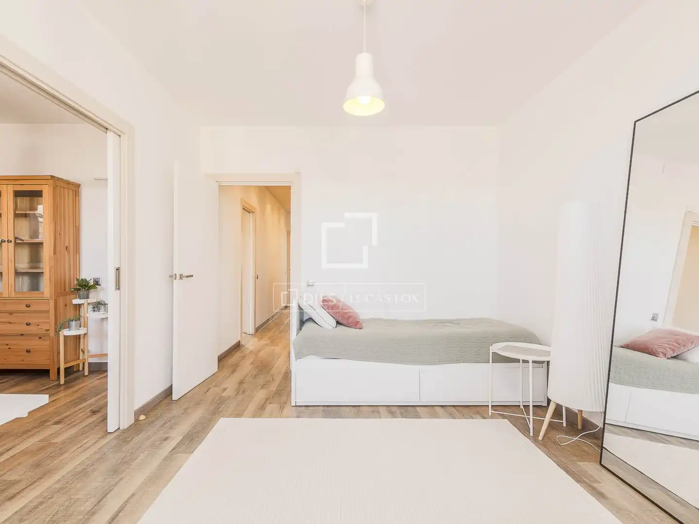 Habitación de Ático en venta en Barcelona con Aire acondicionado, Terraza y Amueblado