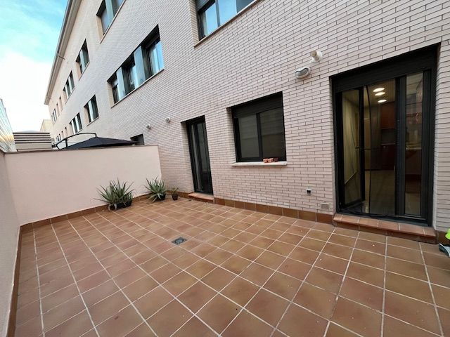 Terrace of Flat for sale in Sabadell  with Air Conditioner, Heating and Parquet flooring