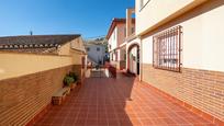 Exterior view of Single-family semi-detached for sale in  Granada Capital  with Terrace and Balcony