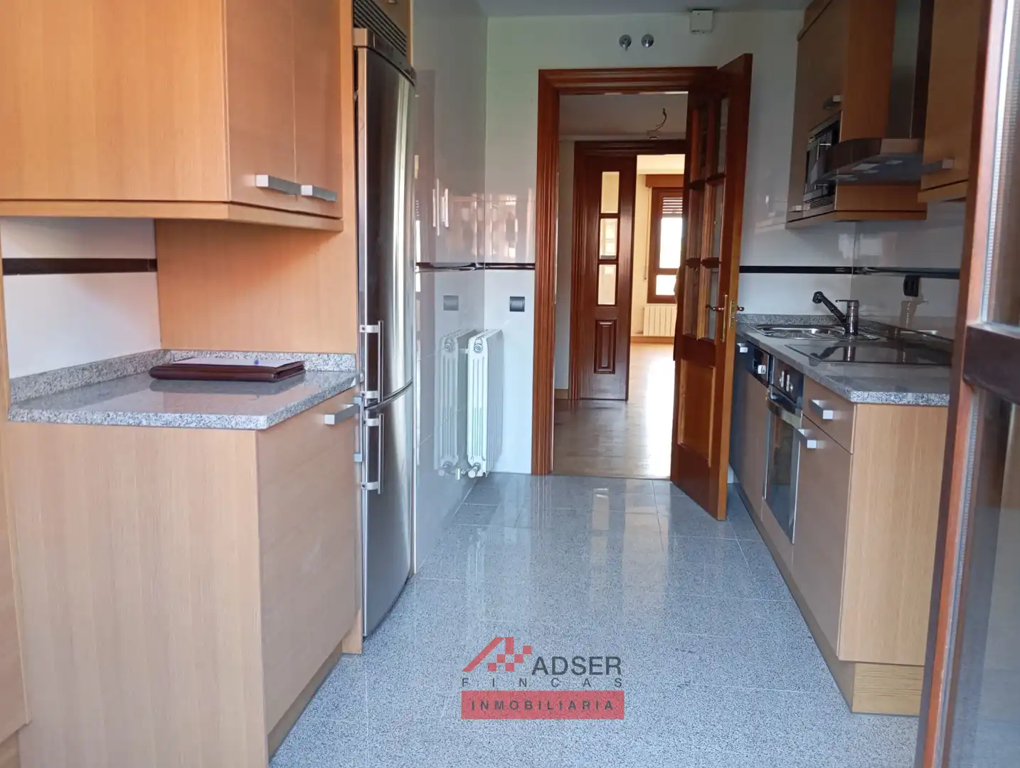 Cocina de Piso en venta en  Logroño con Calefacción, Jardín privado y Parquet