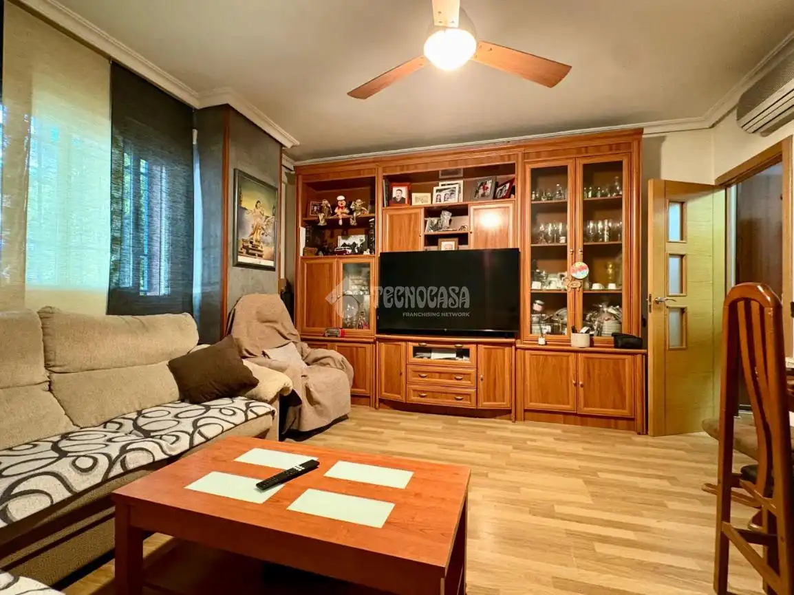 Wohnzimmer von Wohnung zum Verkauf in Pinto
