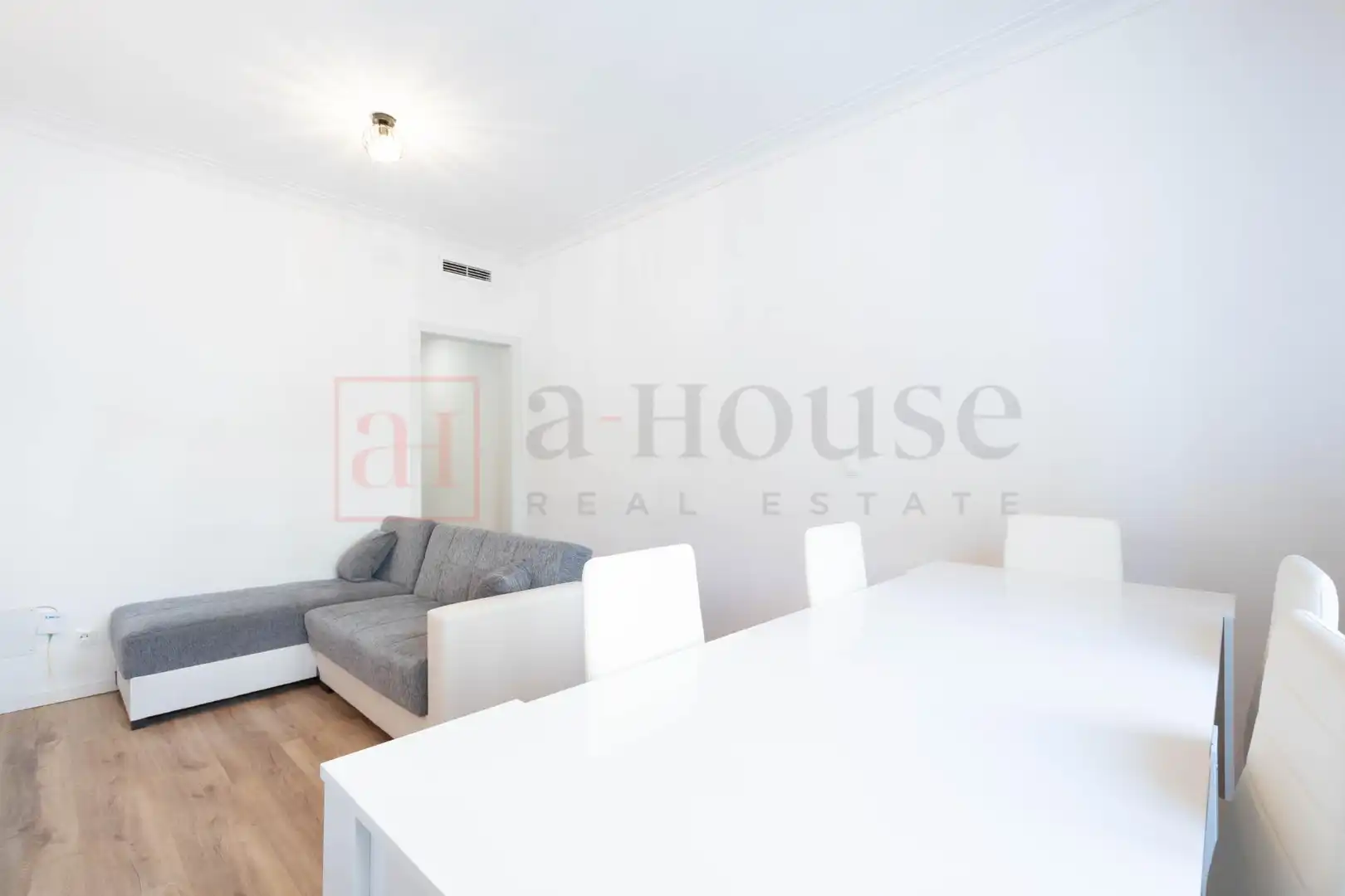 Wohnung mit Terrasse zum Verkauf in Carrer Provença, imagen 2