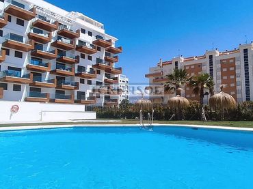 Apartament amb piscina en venda a Torre del Mar