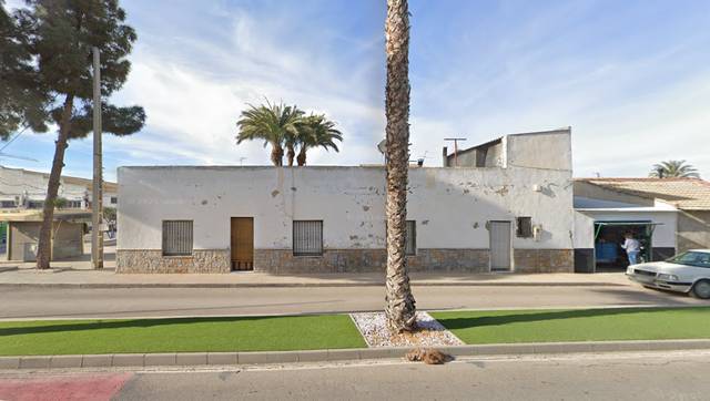 Casa-chalet en Venta en C/ Juan Carlos I en Benejúzar