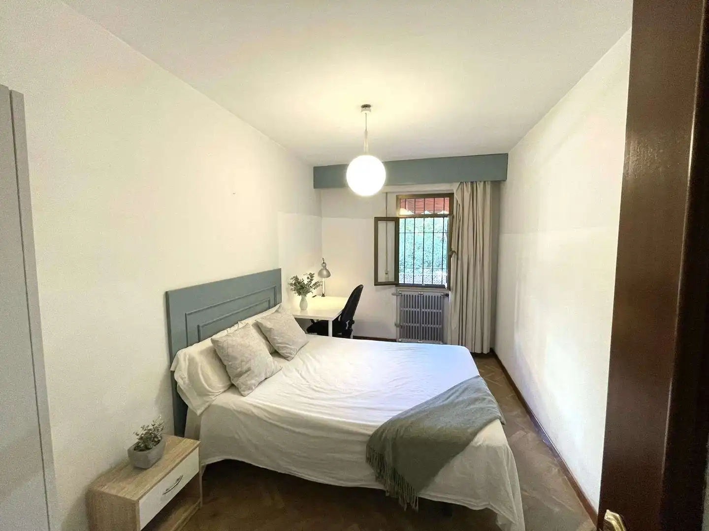 Habitació a Sevilla, Sevilla