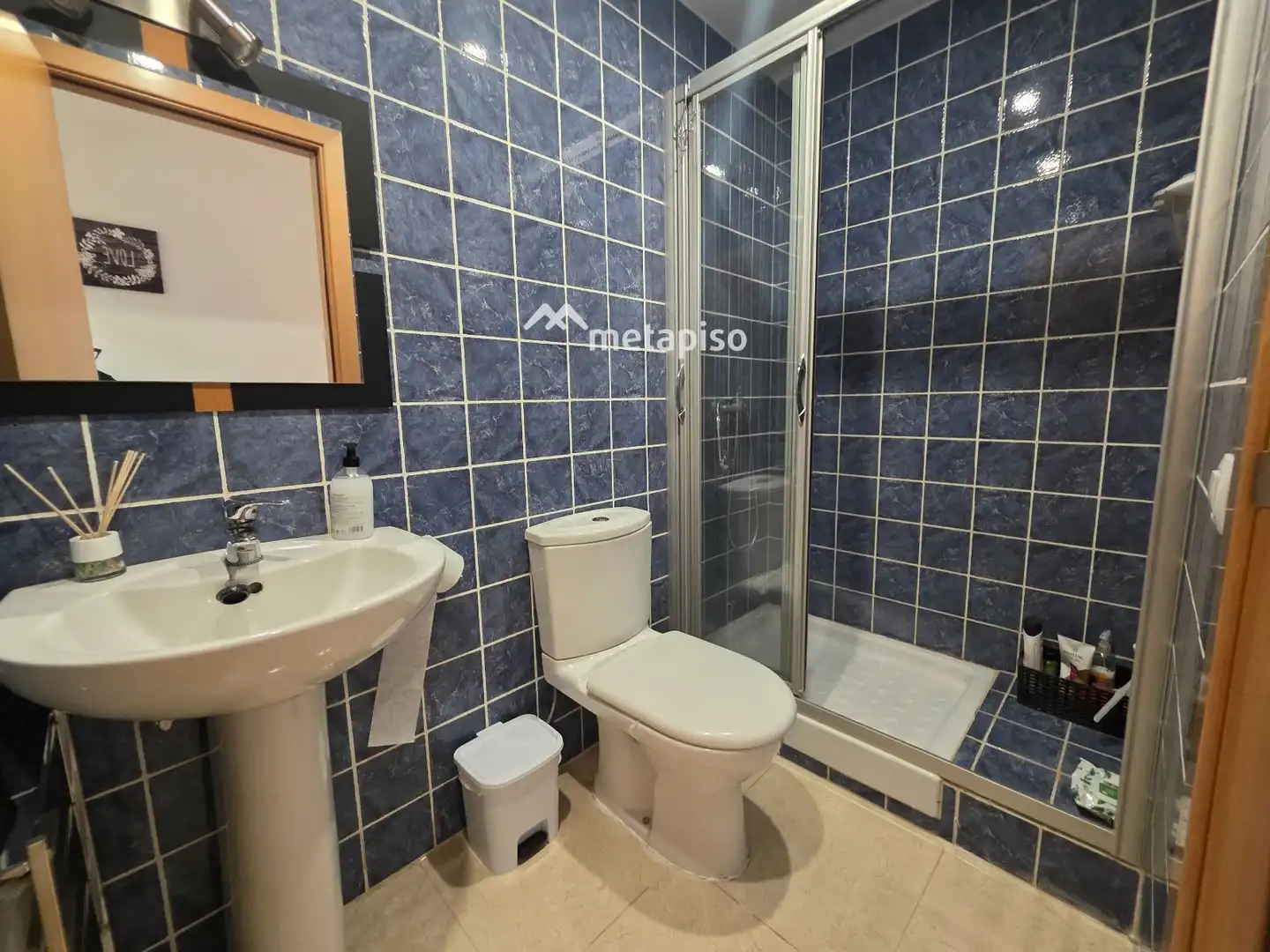 Baño de Piso en venta en La Pobla de Montornès   con Calefacción y Terraza