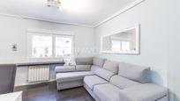 Living room of Apartment for sale in  Madrid Capital  with Air Conditioner and Heating