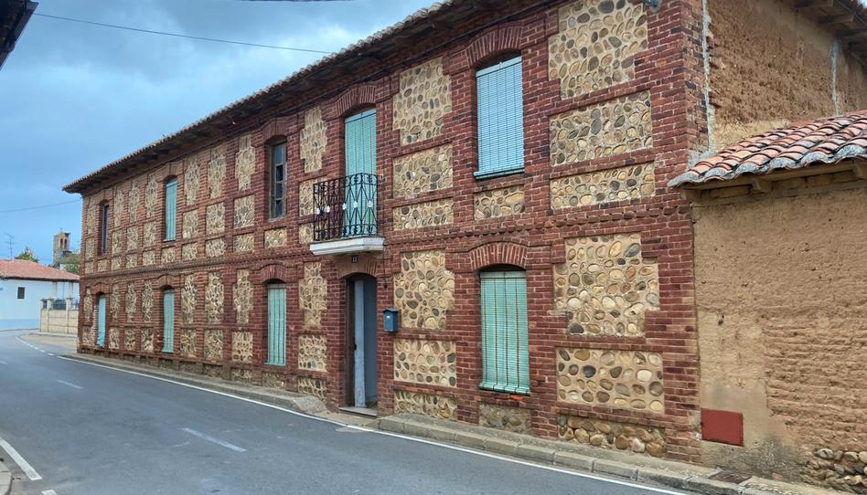 Foto 1 de Casa o xalet en venda a Calle Real, Villaturiel, León