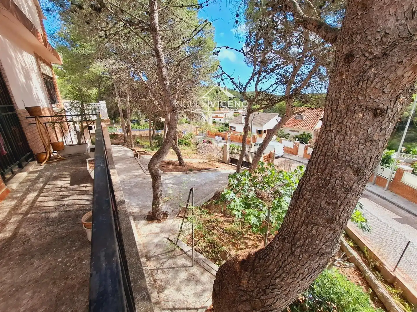 Houses for sale in VIOLETA, Valldemar - Montmar