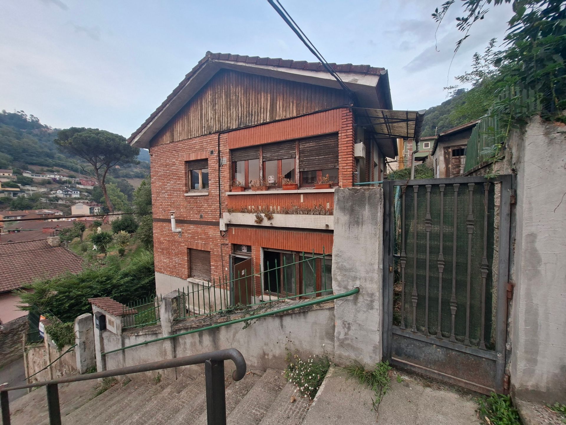 Vista exterior de Casa o xalet en venda en Mieres (Asturias)