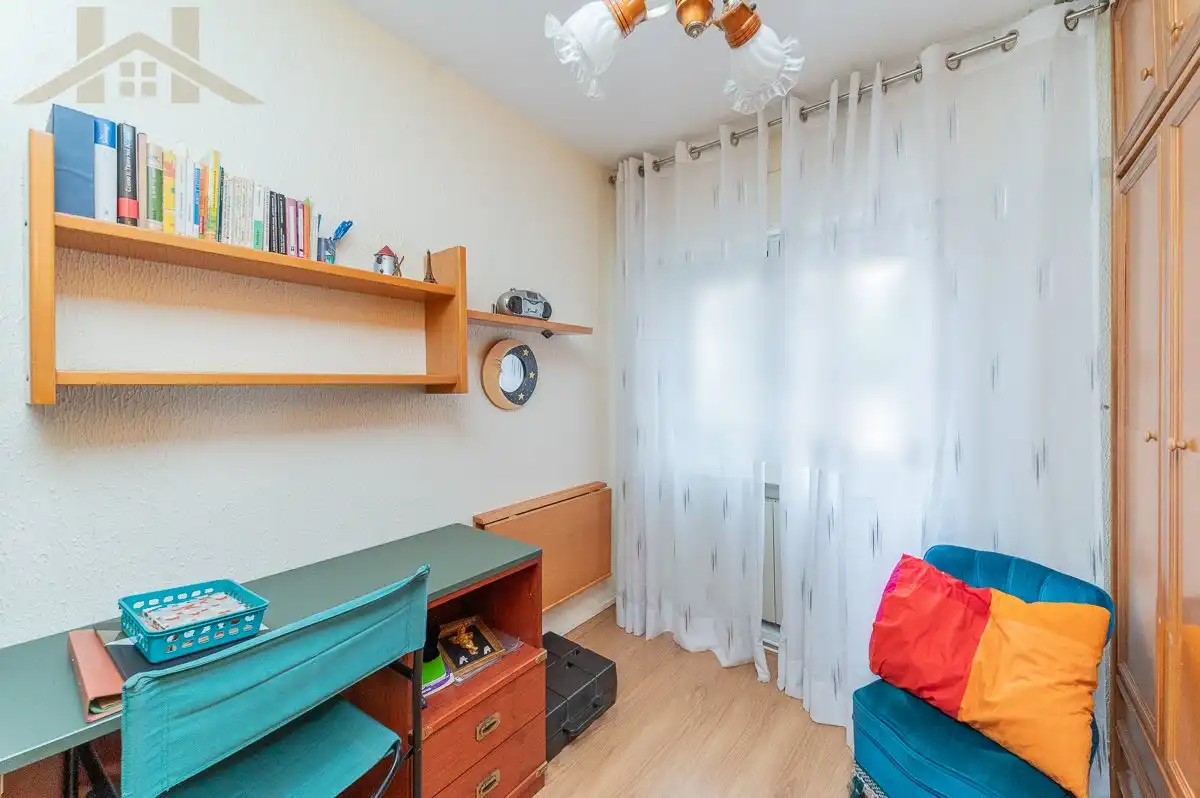 Habitación de Piso en venta en Móstoles con Aire acondicionado, Calefacción y Terraza