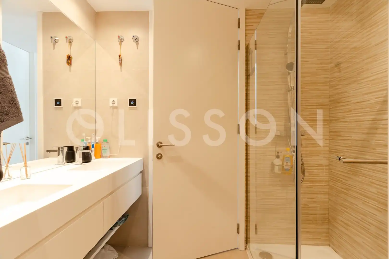 Baño de Casa adosada en venta en La Moraleja con Aire acondicionado, Calefacción y Terraza