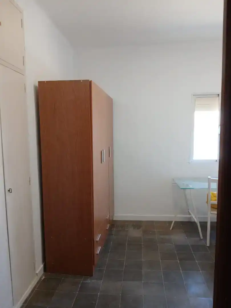 Bedroom of Flat for rent in  Sevilla Capital  with Air Conditioner